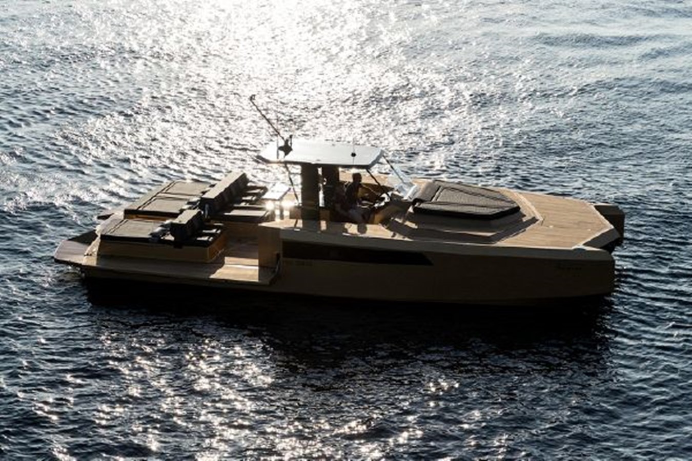 2022 SUNREEF 40 OPEN | Barton Yachts